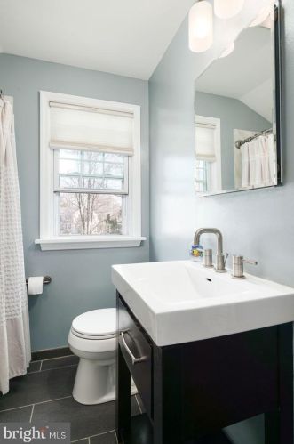 400 Strawbridge Ave, Camden NJ 08108-2001 exterior