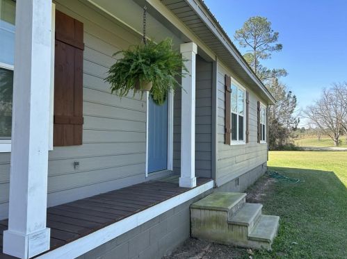494 Barrow Rd, Reynolds, GA 31076-3920