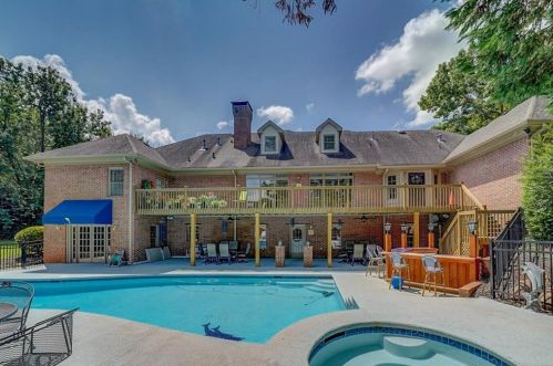 1243 Jimson Cir, Conyers GA  30013-2043 exterior