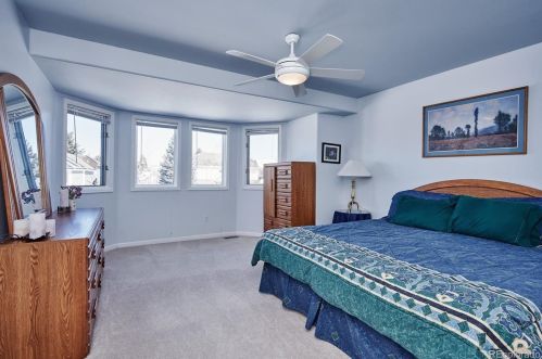 16438 Crestline Pl, Aurora CO 80015-4049 exterior