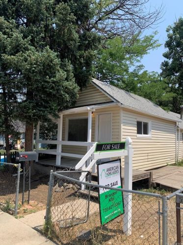4732 Sherman St, Denver, CO 80216-2742
