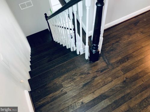 2233 Luzerne Ave, Silver Spring MD 20910-2135 exterior