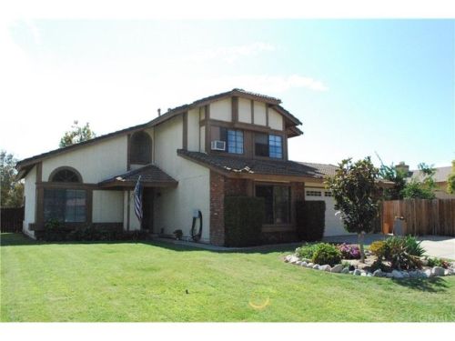 6801 Meadowlark Ln, Chino, CA 91710-6269