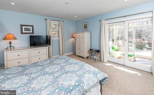 10 Alta Vista Dr, Princeton NJ  08540-7406 exterior