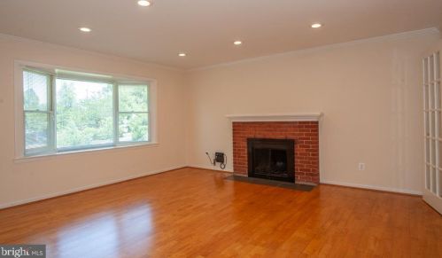 6209 Julian St, Springfield VA  22150-4034 exterior