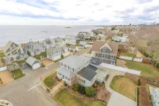 125 2nd Ave, Westbrook, CT 06498-2031