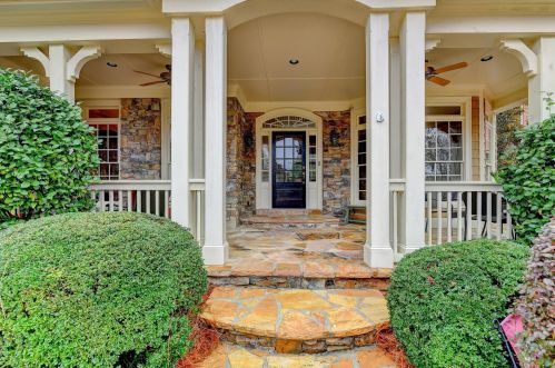 10205 Worthington Mnr, Suwanee, GA 30024-5392