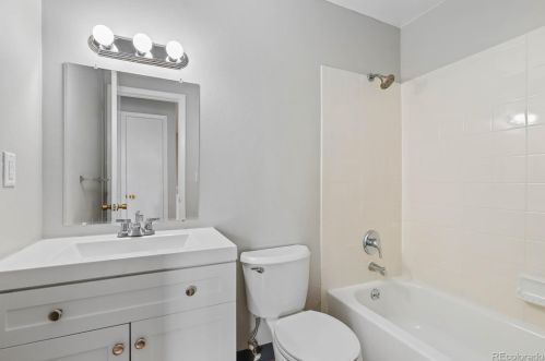 16861 Brown Pl, Denver CO  80013-1924 exterior