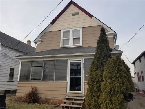 3342 Meyer Ave, Cleveland OH  44109-1427 exterior