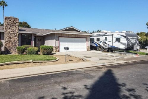 2709 Darius Ln, Modesto, CA 95355-1917