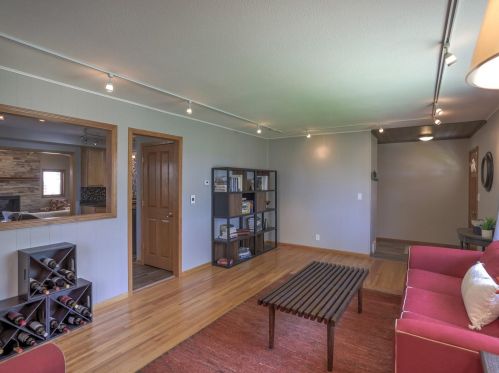 4940 Cedar Ave, Minneapolis MN  55417-1237 exterior