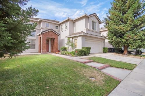 1832 Lloyd C Gary Dr, Tracy, CA 95376-6723