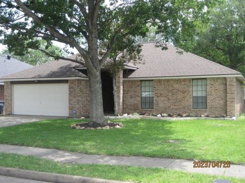 2023 Victoria Garden Dr, Richmond, TX 77406-6827