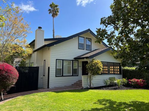 692 Church St, Mountain View, CA 94041-2029