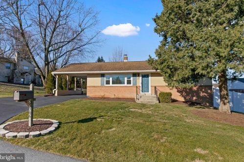 706 Harper Ave, Lancaster, PA 17601-1212