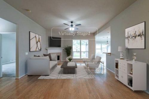 2507 Sunburst Ln, Pearland, TX 77584-3177