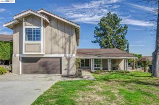 4413 Arbutus Ct, Pleasanton, CA 94588-4805