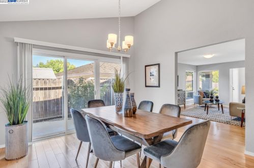 11126 Woodkirk Ct, Rancho Cordova, CA 95670-4239