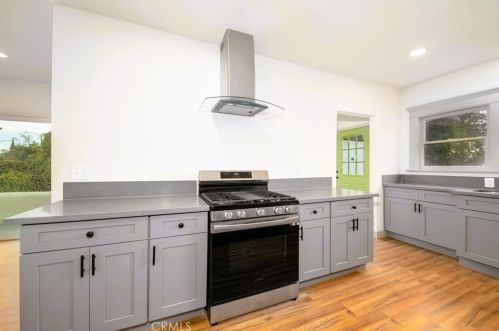 5743 Magnolia Ave, Riverside CA  92506-1824 exterior