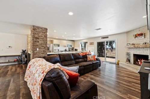17740 Nandina Ave, Riverside CA  92504-8929 exterior