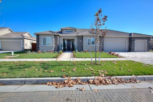 992 Suffolk Way, Ripon, CA 95366-9490