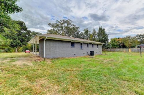 1431 Smyrna Rd, Conyers GA  30094-5749 exterior