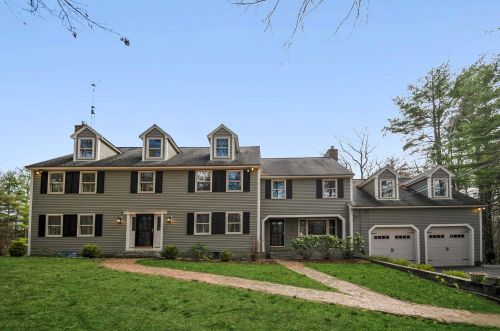 7 Westgate Rd, Mount Vernon, NH 03057-1900