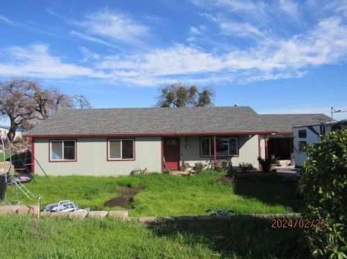 4199 Hartvickson Ln, Valley Springs, CA 95252-8786
