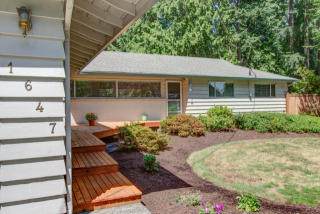 1647 154th Ave, Bellevue, WA 98007-6146