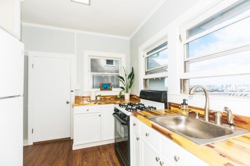 1341 Highview Pl, Honolulu HI  96816-3273 exterior