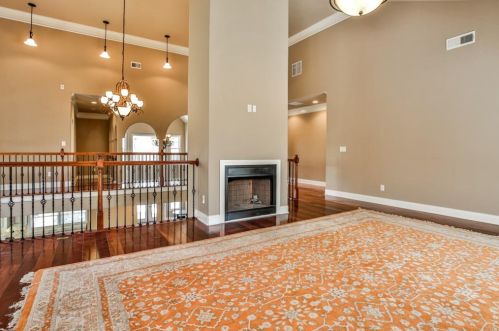 360 Cameron Ridge Dr, Atlanta GA  30328-4710 exterior