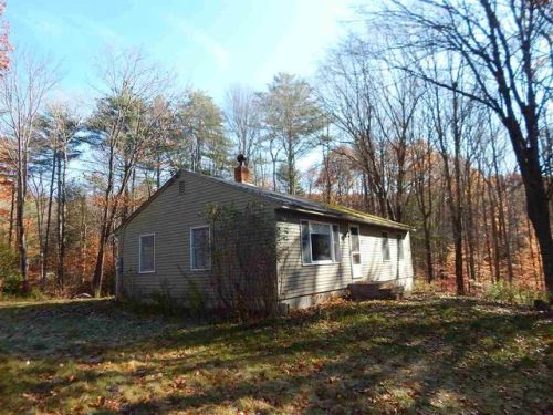 9 Wilbur Rd, Keene, NH 03431-8118