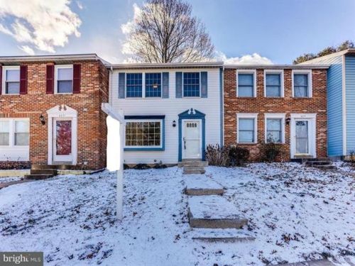 6073 Cedar Wood Dr, Columbia, MD 21044-3674
