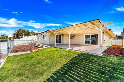 1030 Helix Ave, Chula Vista CA  91911-2232 exterior