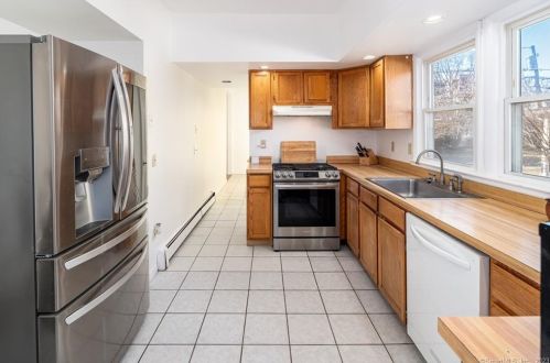 72 Osborne Ave, Norwalk CT  06855-1020 exterior