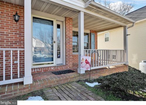 105 Brickyard Cir, Ephrata, PA 17522-2670