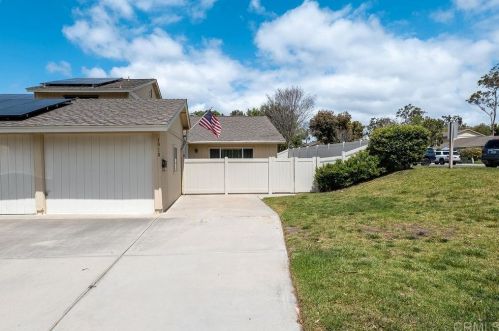 1910 Misty Cir, Encinitas, CA 92024-3138