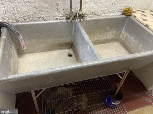 233 University Blvd, Silver Spring MD 20901-1944 exterior