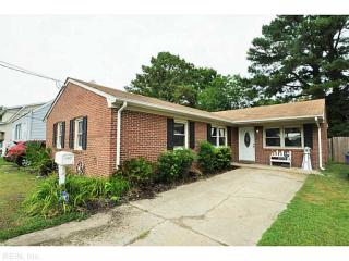 1542 Halstead Ave, Norfolk VA  23502-1709 exterior