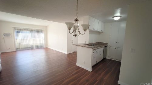 800 Coriander Dr, Torrance, CA 90502-3002