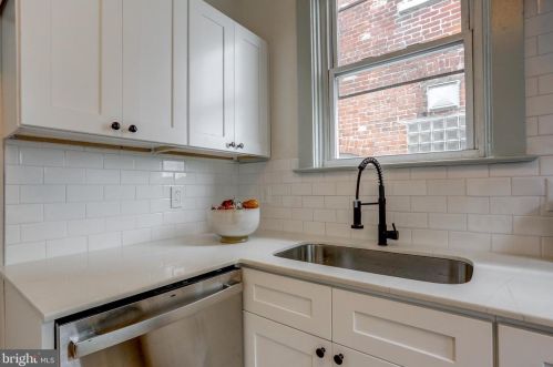 313 Ross St, Lancaster PA  17602-1941 exterior