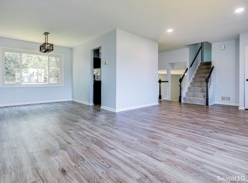 190 Coachlite Trl, Carol Stream IL  60188-2008 exterior