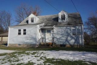 304 2nd St, Hartsburg, IL 62643-6000