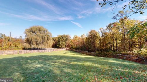 3332 Mountain Rd, Wardensville WV 26851-8279 exterior