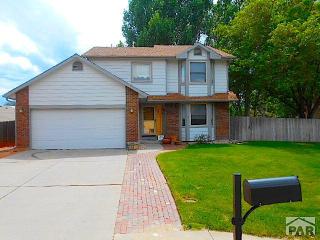 7 Towerbridge Ct, Pueblo, CO 81001-1360