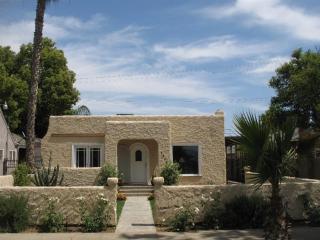 1314 Vagedes Ave, Fresno, CA 93728-2208