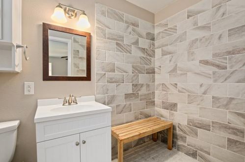 5625 Woodway Dr, Fort Worth TX  76133-2959 exterior