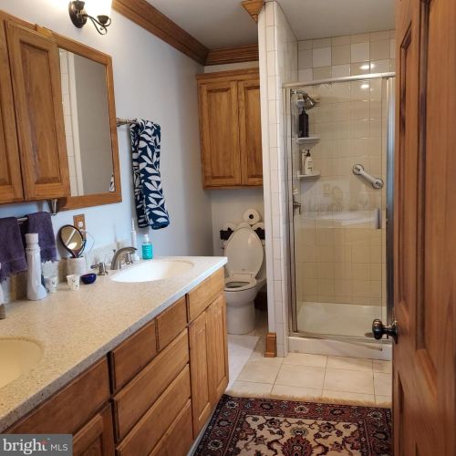 177 Upper Fry Rd, Trenton NJ 08628-2734 exterior