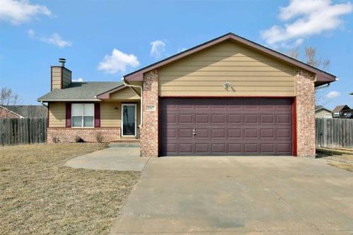 2317 Paddington Ave, Newton, KS 67114-8799