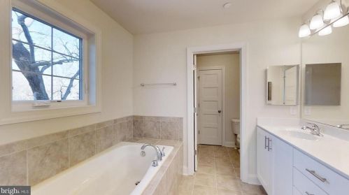 326 Gordon Ave, Severna Park MD 21146-4309 exterior